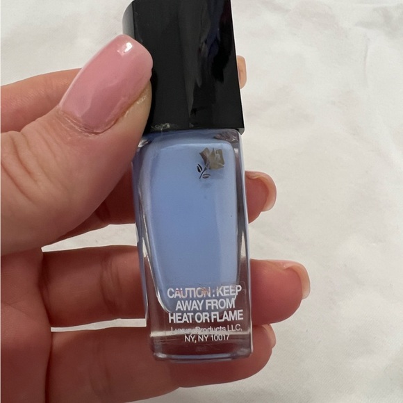 Lancôme Vernis in Love - Picture 1 of 4